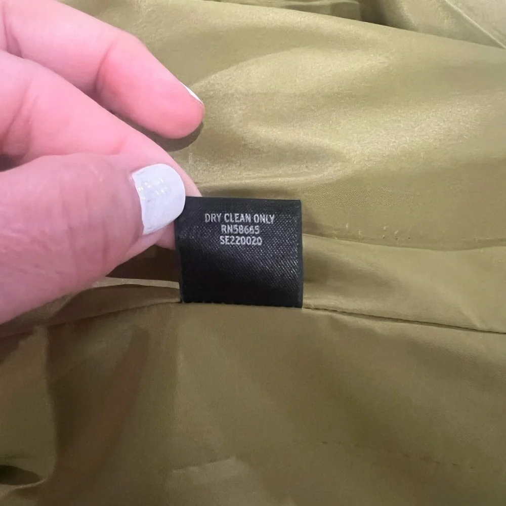 Semantiks skirt olive/ green size 12P (EUC) minimalist midi